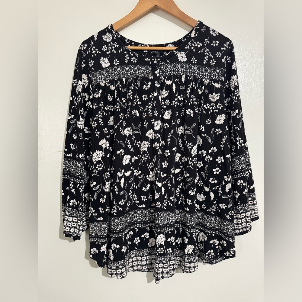 Lucky Brand 1X Floral Black and White Women's popover Top blouse 100% cotton